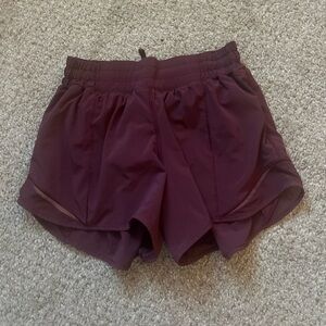 Burgundy Lululemon Hotty Hot shorts size 4